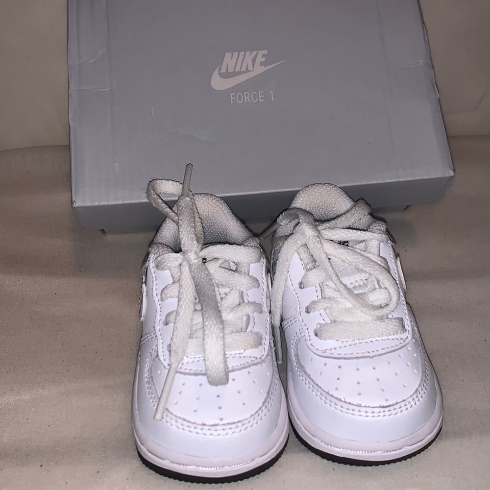 Nike kids shoe